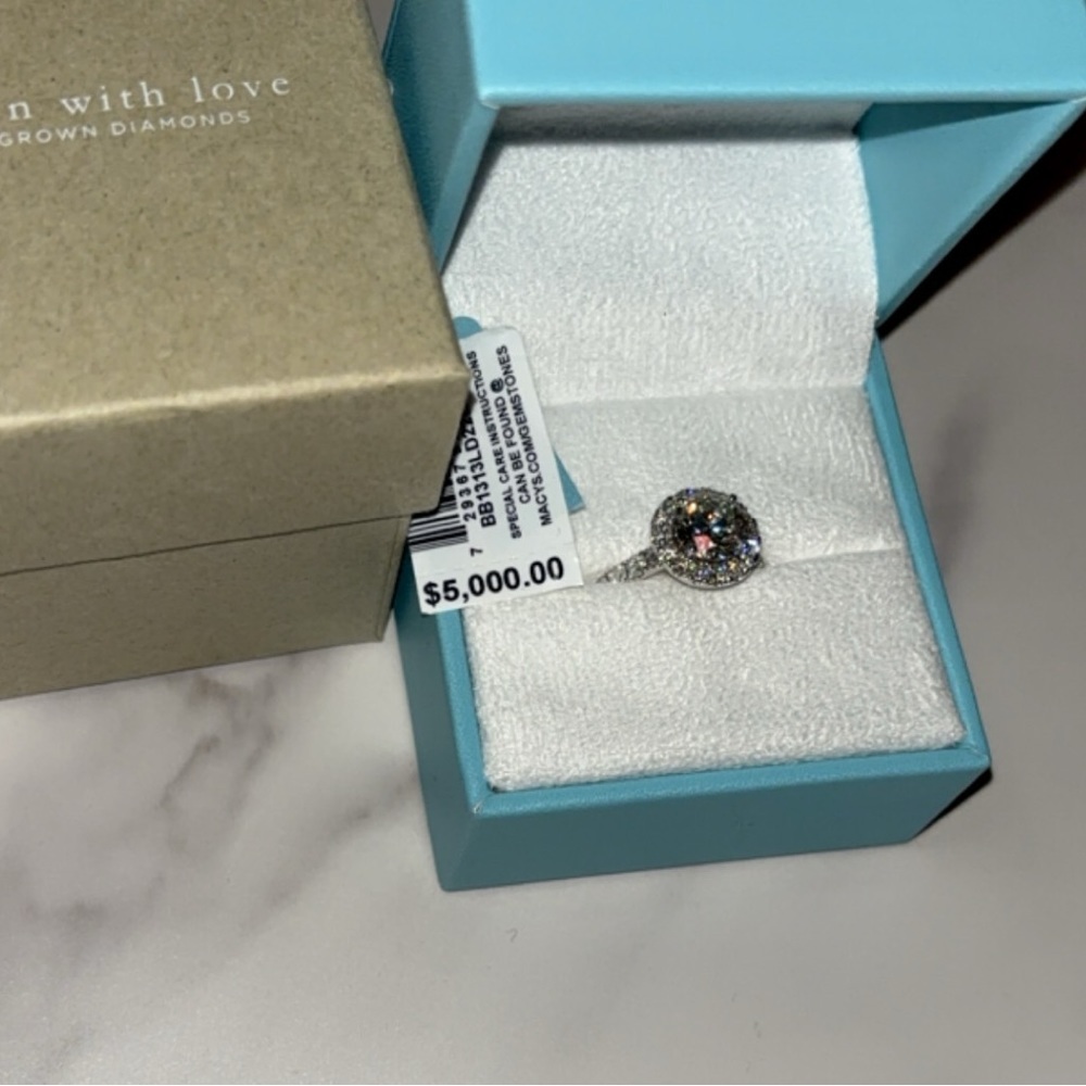 New Macys IGI Certified Lab Grown Diamond Halo Engagement Ring (3 ct. t.w.)